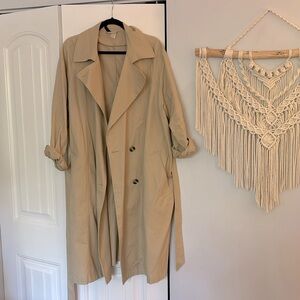 Women’s trench coat